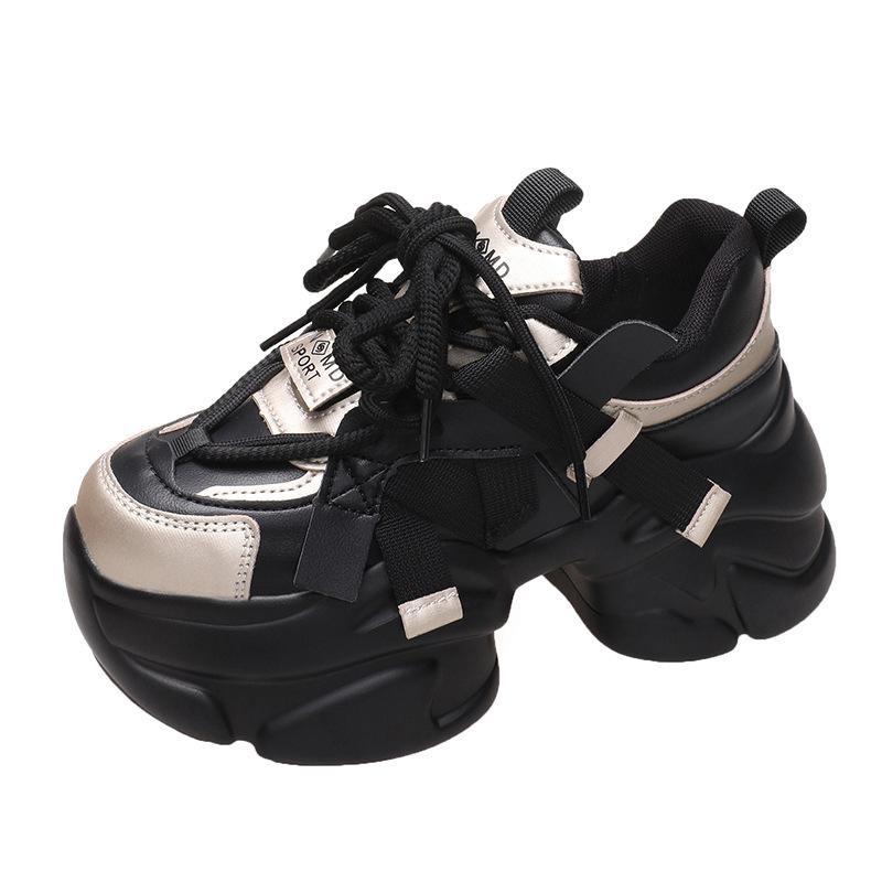 Thick-soled Women's New Spring and Autumn Fried Street Super Fire Shoes, Women's Shoes Explosion Increases, Black Sneakers