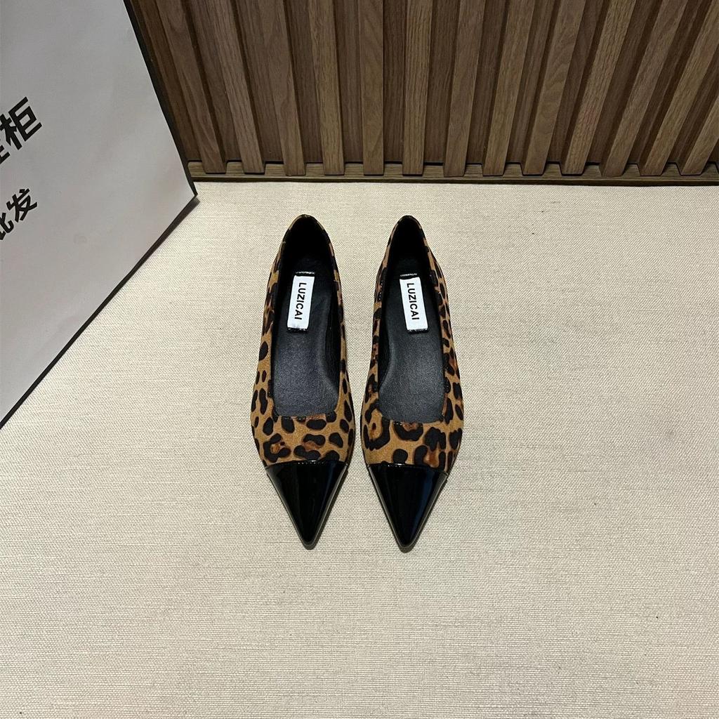 Foreign style gentle wind flat-soled fairy shoes summer skirt single shoes small fragrant temperament pointed shoes