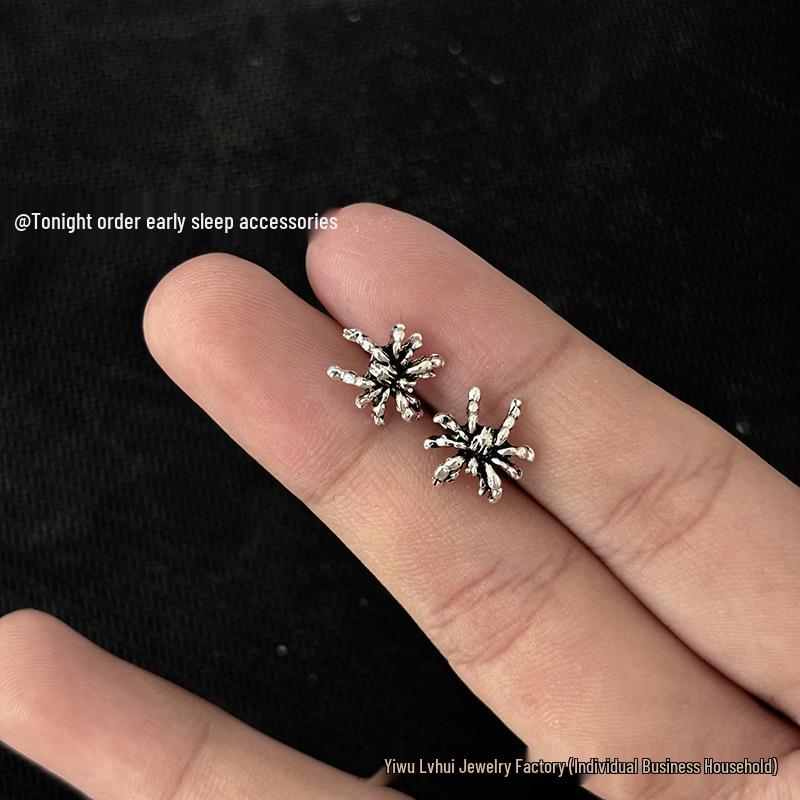 2025 Trendy 925 Sterling Silver Spider Stud Earrings - Punk Gothic Fashion Accessory