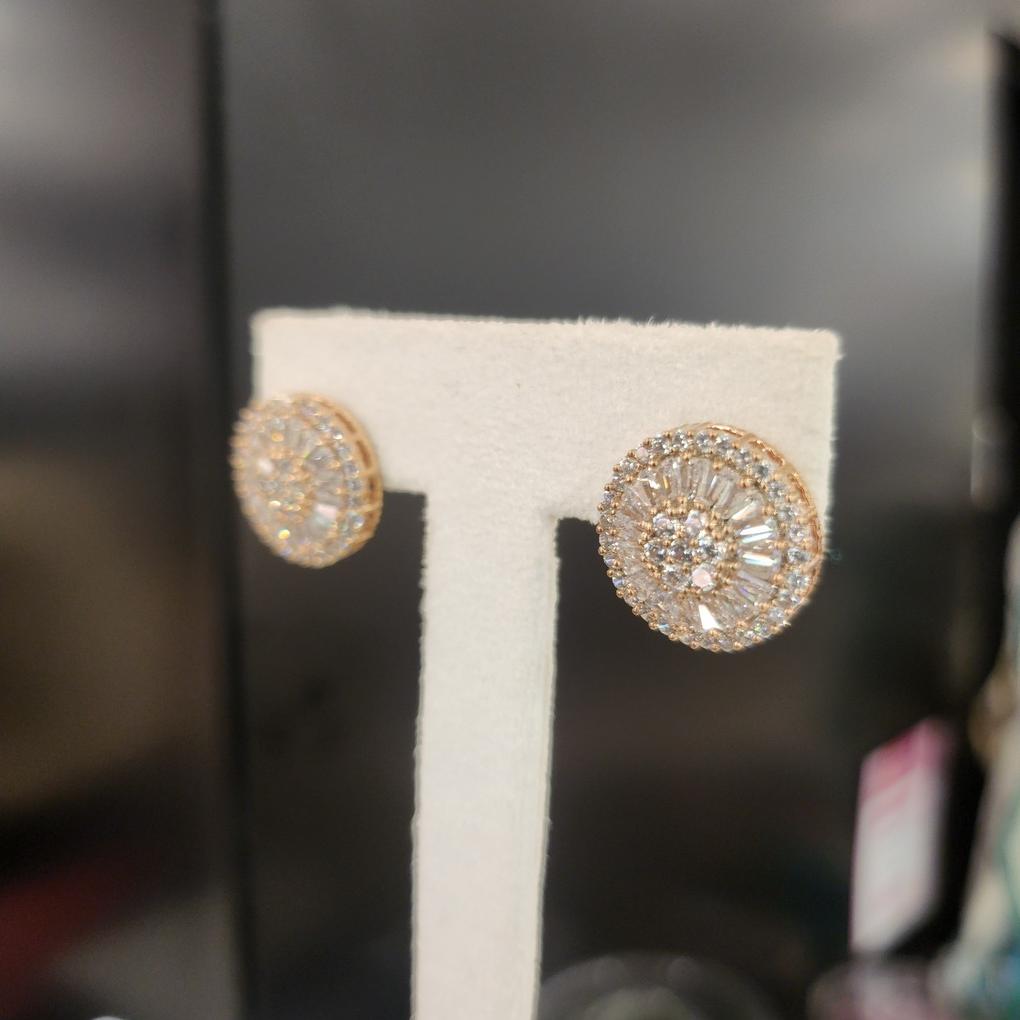 ARTRIA Crystal Material Tepa Cubic Round Earrings APSERDG0001