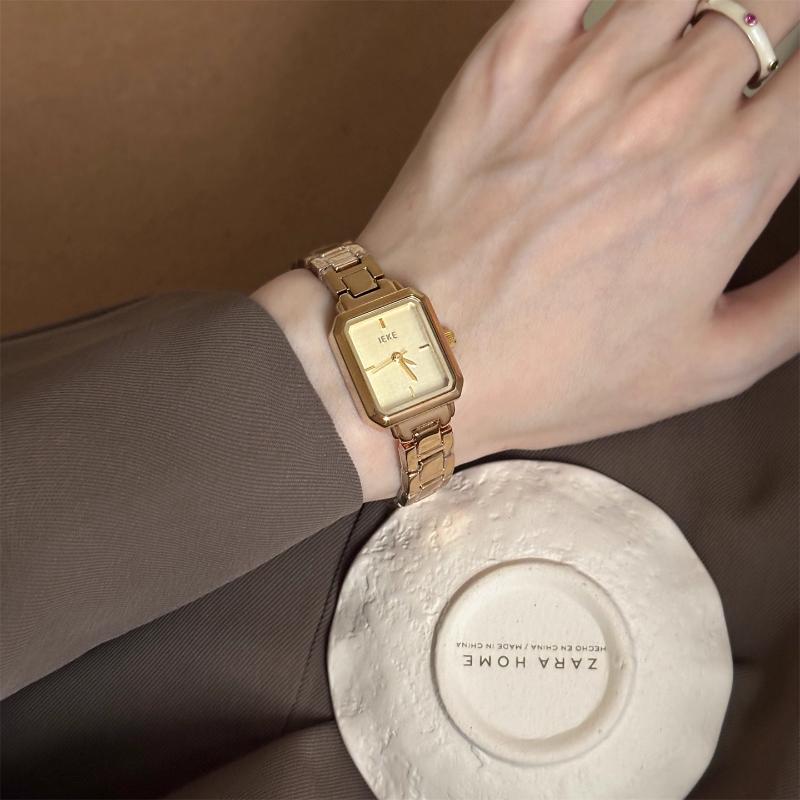 Retro Style Premium Gray Square Bracelet Watch Femininity Simple Niche Temperament Women's Workplace Watch