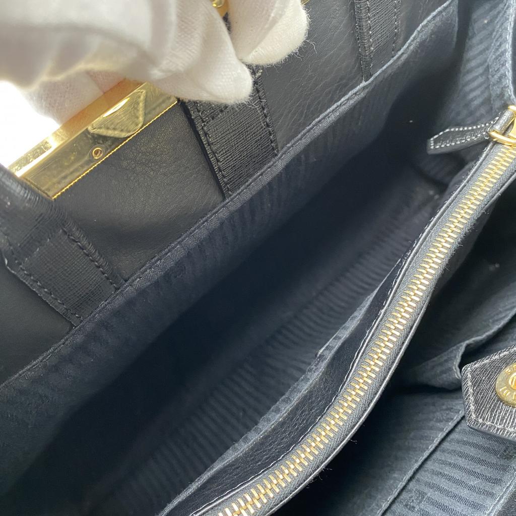 Used FENDIShoulder Bag Black Leather Women