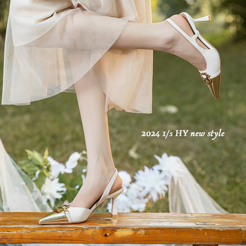 Spleißen B-Schnalle spitze High Heels Damen Riemchen hinten Taschenkopf Sandalen Damen leichter Mund Einzelne Schuhe Farbabstimmung Sommer