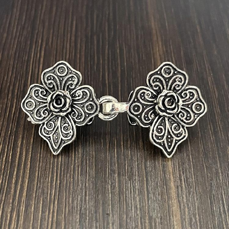 Elegant and Practical Rose/Leaf Cardigan Clip Scarf Fastener Shirt Clasp Fashionable Sweater Guard for Daily Wear