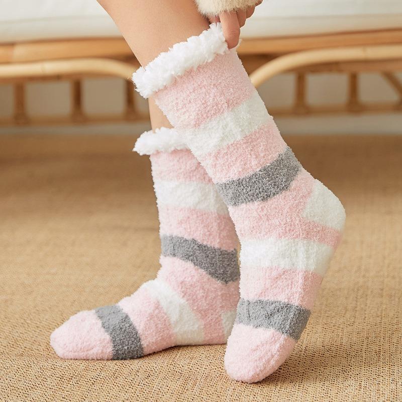 Winter Plüsch Frauen Boden Socken Warme Weiche Korallen Fleece Gestreiften Bequeme Nicht-Slip Thermische Weibliche Socken