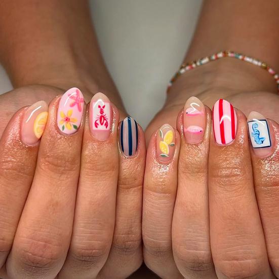 1 Set Summer Ocean Press Lemon Fish Lobster on Nails Flower Seahorse Striped Almond Stick-on Fake