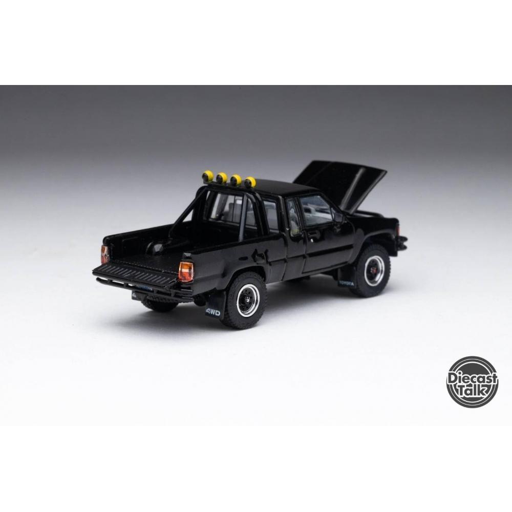 Продукция Gaincorp Diecasttalk x BoostGear Custom Product 164 Toyota 1985 Hilux 4x4 SR5 — фото 6