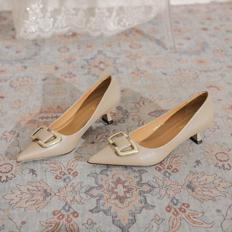 2216-6 European Station 2025 Spring New Fashion Square Buckle High Heels Professional Commuter Middle Heel Cat Heel Single Shoes Women