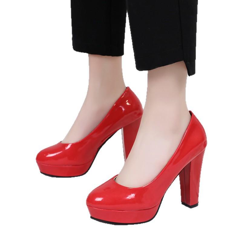 New high-heeled single shoes thick-heeled four-season shoes master of ceremonies presides over long-term production of etiquette professional shoes