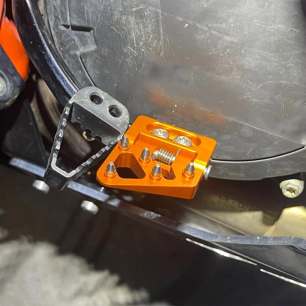 For KTM 390 790 890 950 990 1050 1090 1190 ADV 1290 Super Adventure S T 690 Enduro SMC R Accessories Brake Pedal Step Tip Plate