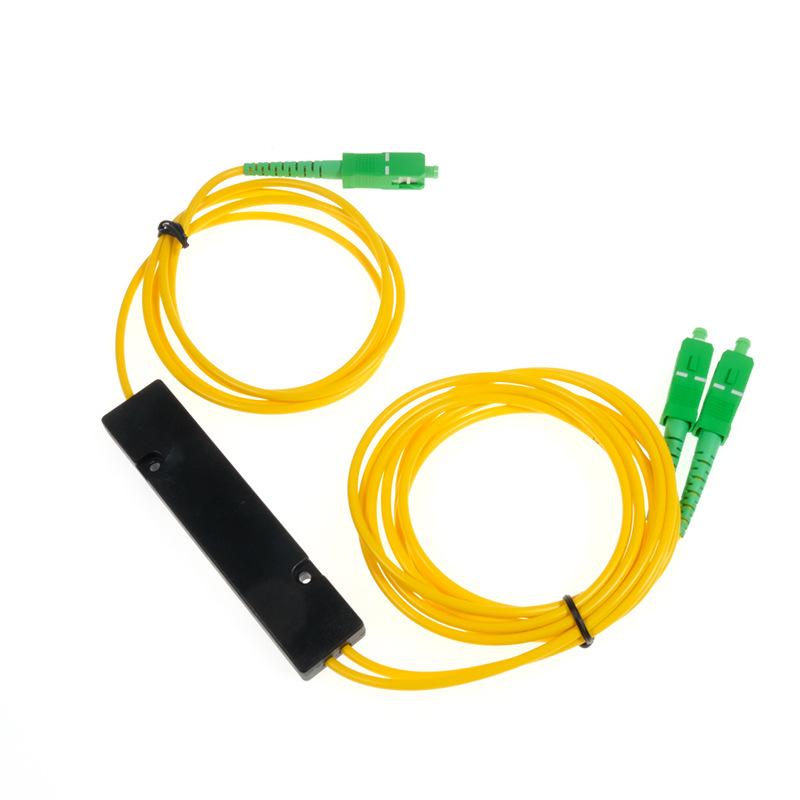 

Telecom-Grade 1x2 SC/APC Splitter Fiber Optic Patch Cord 1m