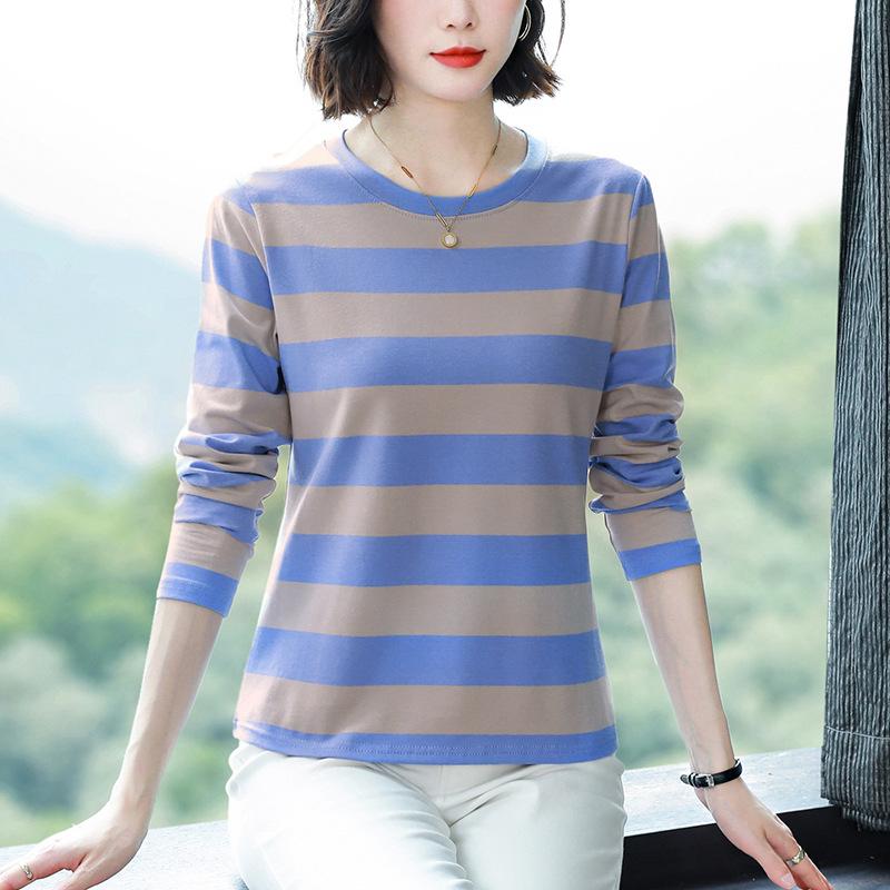Women's Fashionable Large-size Base Shirt, Cotton Long-sleeved T-shirt Base Shirt, Spring and Autumn, Loose and Fashionable Tops