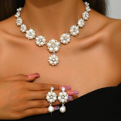 Κοσμήματα και μπιζού – Σετ κοσμημάτων