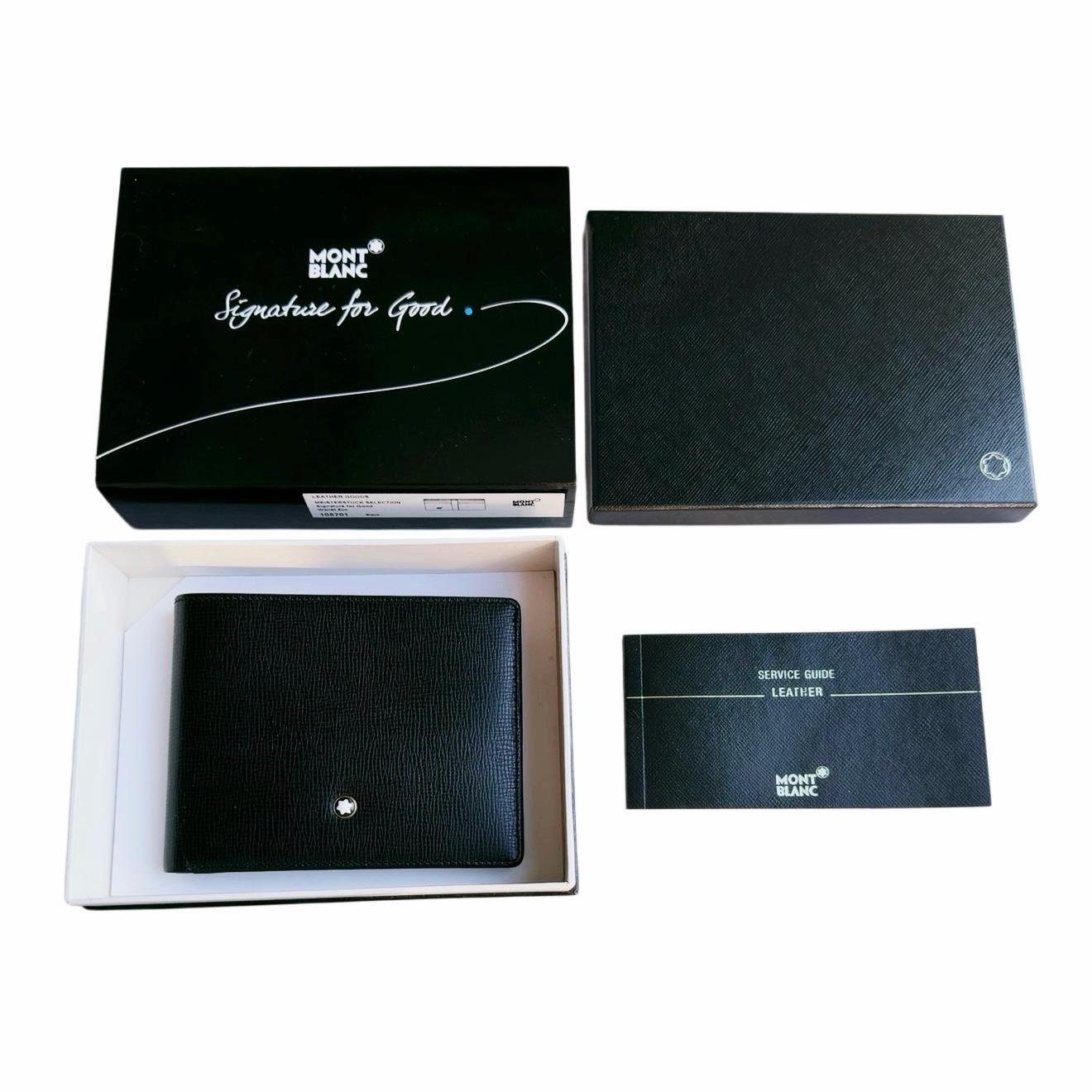 [Pre-Owned] Hexagonal White Star Logo Flap Wallet With Six Card Slots - Excellent #1S7EYKR ONE SIZE