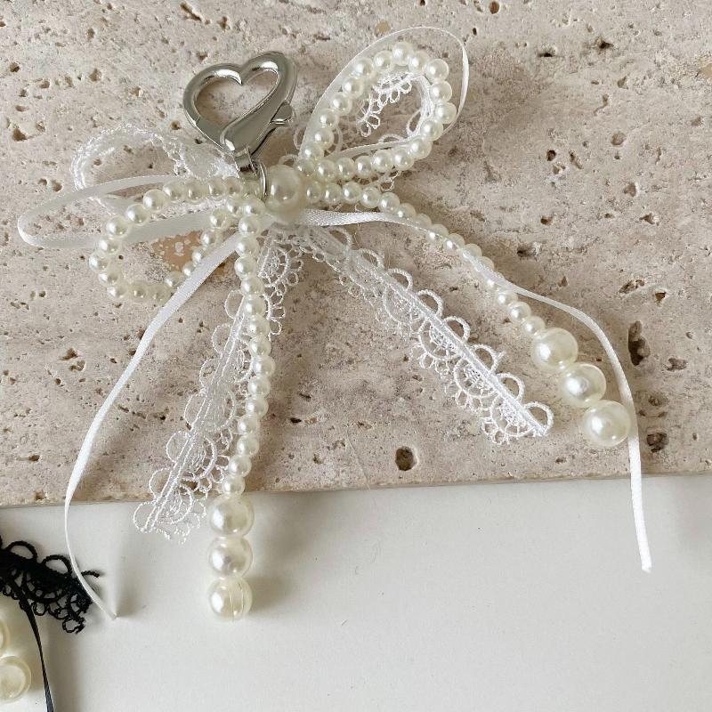 

Y2K Милый кружевной брелок с искусственным жемчугом и бантом в стиле Ins, брелок с бантом, модный девичий держатель для ключей, подвеска для сумки, подарок для девочек белый