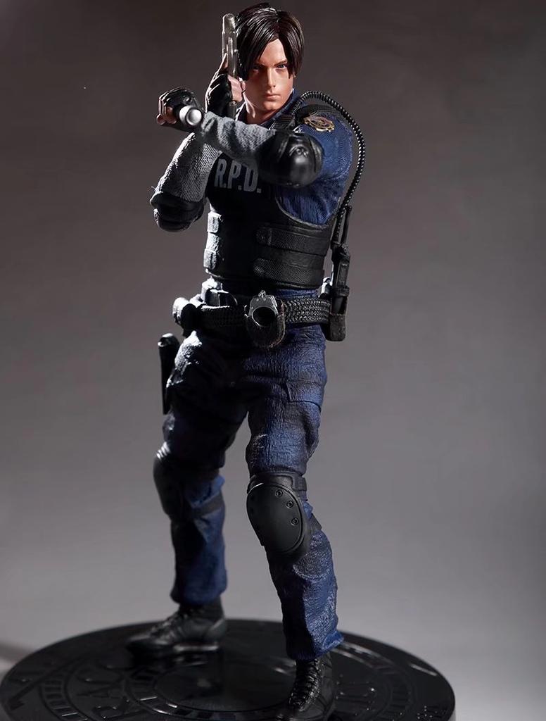Gift For Fans 30Cm Leon Kennedy Jill Valentine Ada Wong Figure Pvc Game Figurine Desktop Decor Collection Model Toy
