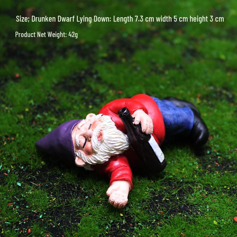 Christmas Elf Garden Ornament - Resin Drunken Gnome for Festive Decor