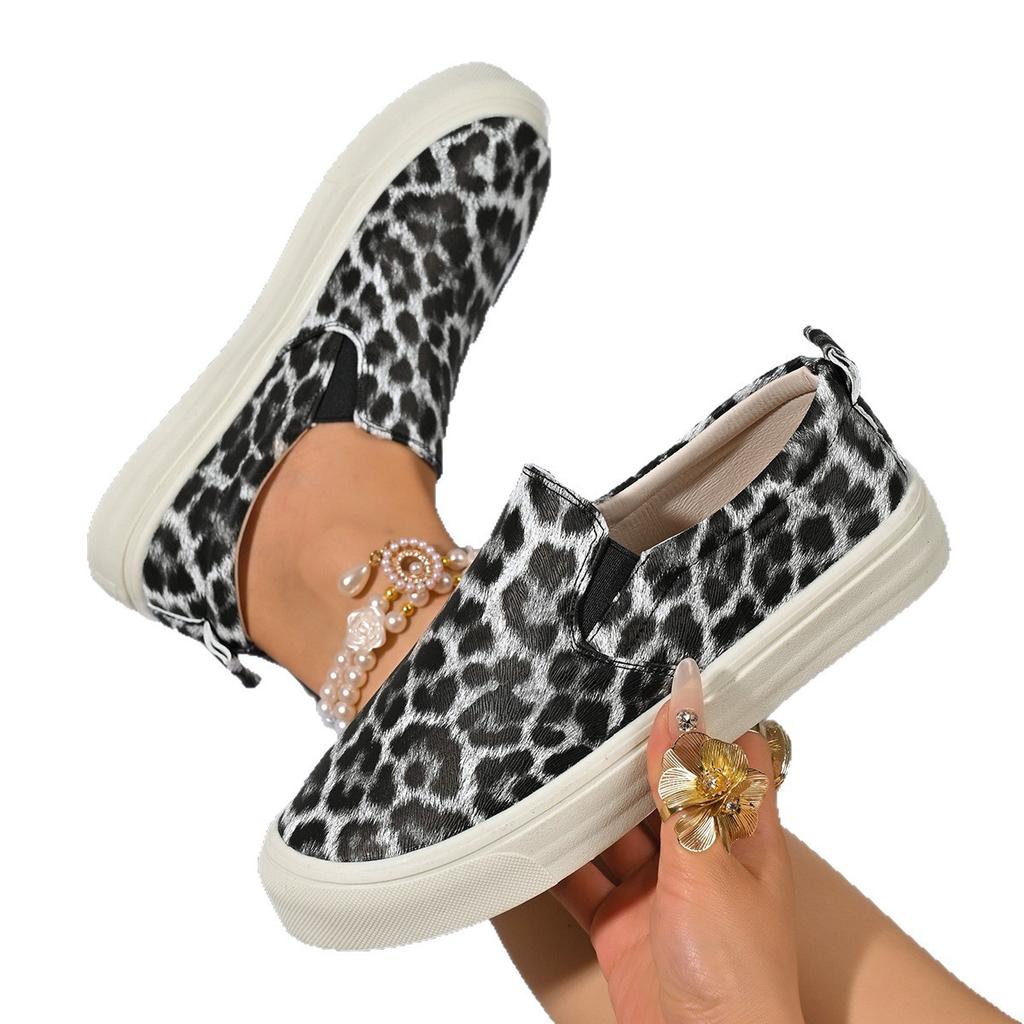 Große Größe Frühling Leopardenmuster Freizeitschuhe Damen Board Schuhe flache Sohle Koreanische Version vielseitig Ins Tide Slipper dicke Sohle
