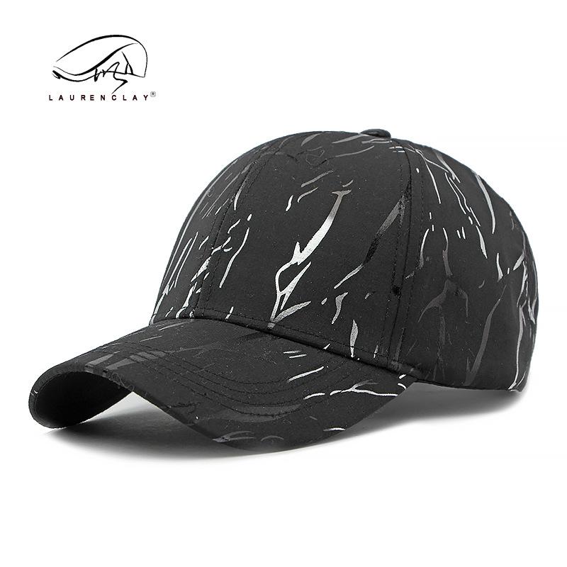 Hat Men's Breathable Outdoor Sunscreen Sun Hat Hard Top Baseball Cap Women's Versatile Personality Graffiti Cap Tide