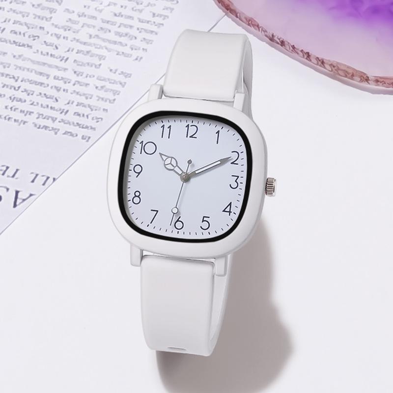 Women Watch Fashion Square Quartz Silicone Strap Wristwatches Student Watches for Women