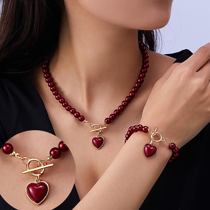Heart Shaped Pearl Necklace And Bracelet Set For Women With Handcrafted Design For Fashionable Office Wear