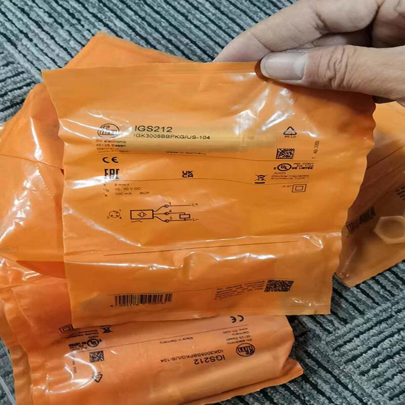IFM IGS Series Proximity Switch