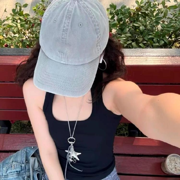 Aesthetic Flower Heart Rope Charm Multifunctional Key Ornament Fashion Bag Accessory Alloy Texture for Daily Party Wear