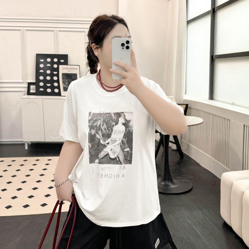 

Plus size women clothing [Rock Guitarist] Retro Print T-shirt Summer 100.00kg Belly Covering Mid-Length Top Cheese White T-shirt 3XL