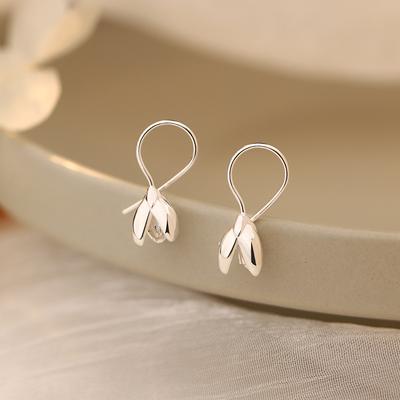 Magnolien Ohrhaken Herbst und Winter Neuer Stil Vielseitig und Frisch Nischen Ohrpiercing Ohrschmuck