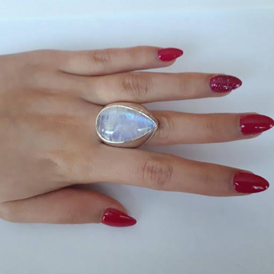 

Винтажное панк-большое кольцо со стразами в форме капли воды, женское ювелирное украшение, очаровательный ручной декор US 10 серебряный