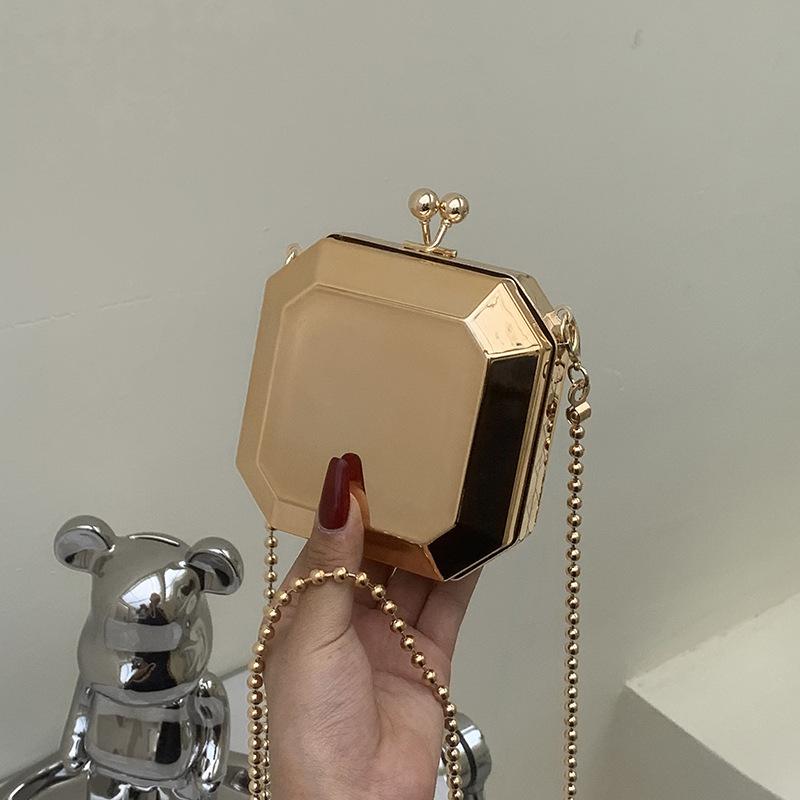 Styling box bag Mirror small square bag Women's new chain lock Crossbody simple and popular women's shoulder bag