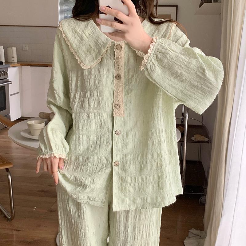 Women's Polka Dot Cloud Cotton Pajama Set - Sweet Korean Style with Large Lapel, Long Sleeves, and Pants for Spring, Autumn, and Winter.