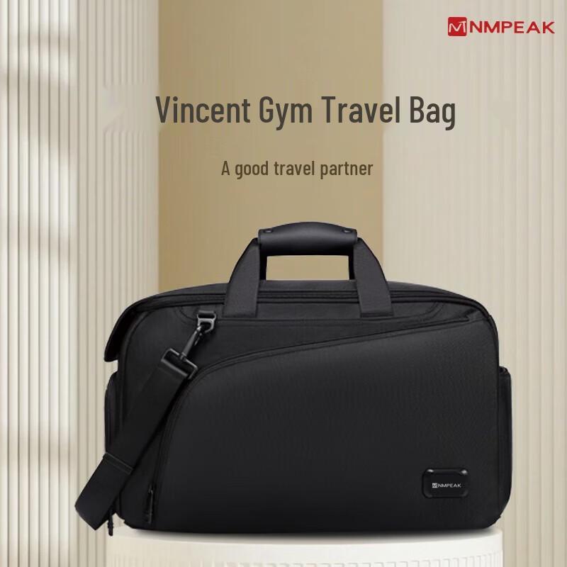 DASPAN Sports and Travel Duffel Bag