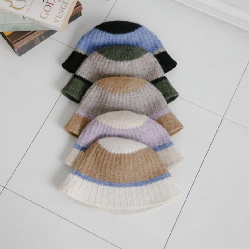 Женская вязаная шерстяная шляпа-ведро C8541_Black