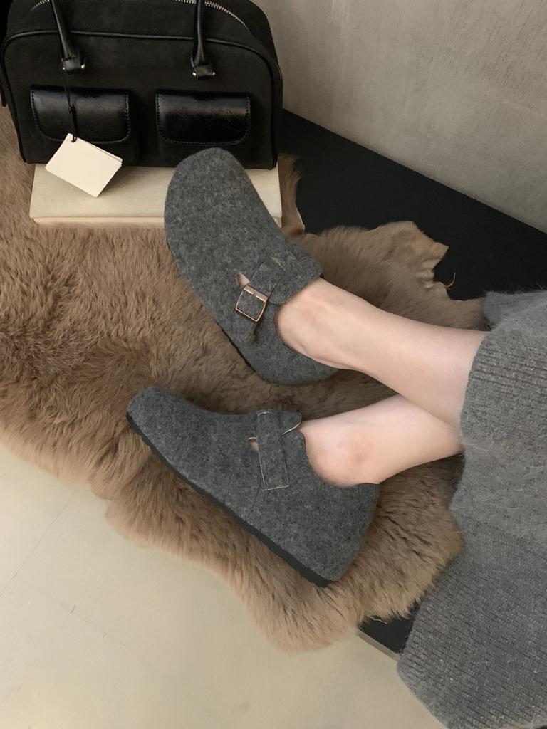 Autumn and winter cute round head velvet Mary Jane shoes single shoes flat heel evening wind fairy warm soft sole beanie cotton shoes woman