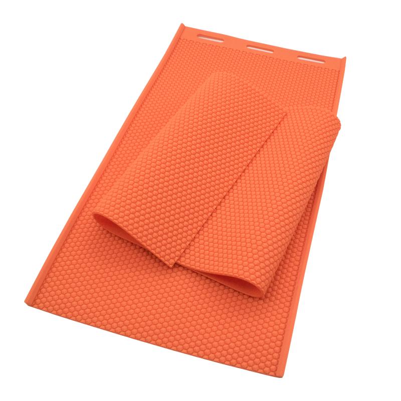 2pcs Rubber Beeswax Press Sheet Mould Foundation Beekeeping Equipment Bee Hive Basis Press Sheet Mould Tools For Beekeeper