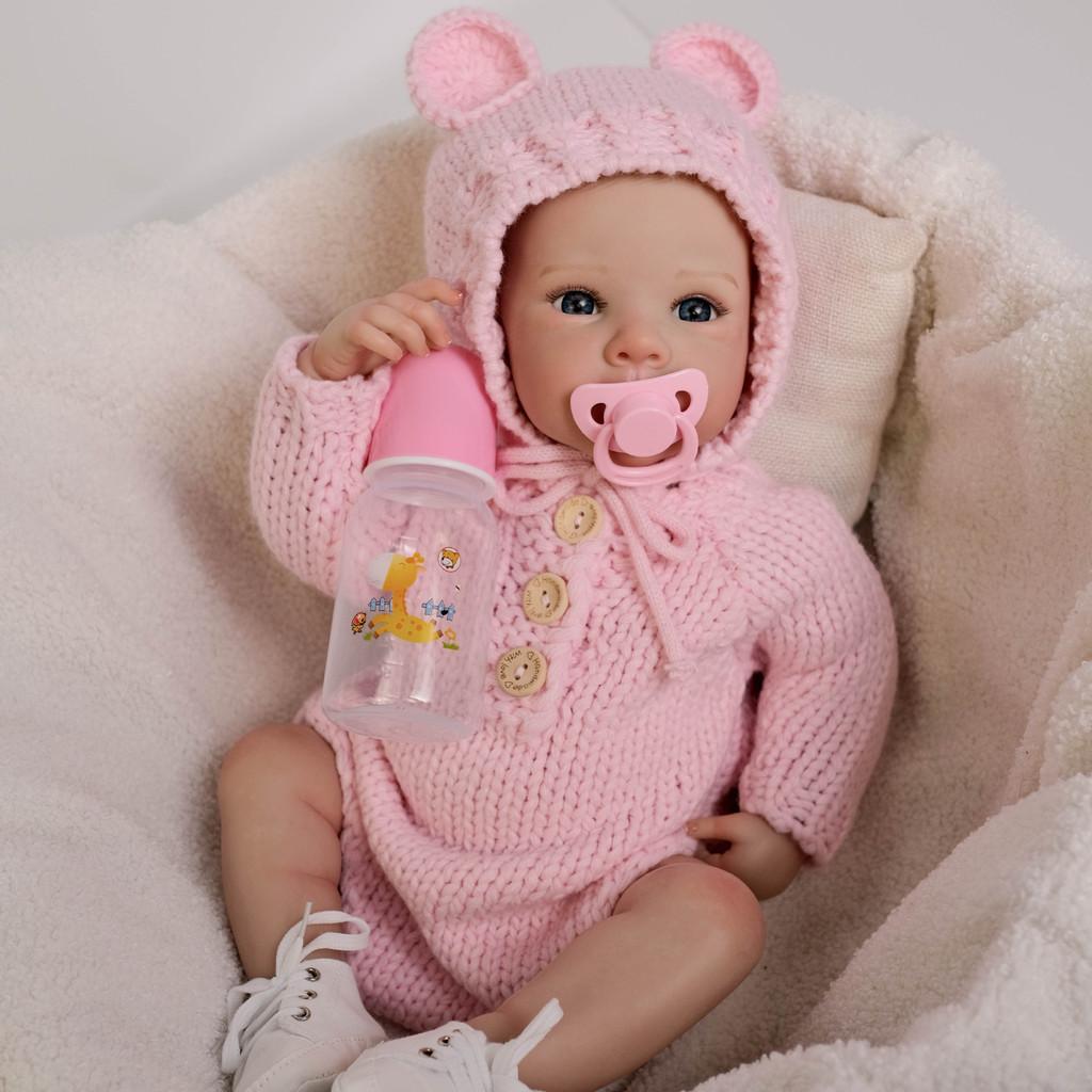 Silicone Reborn Baby Doll With Realistic Features For Collectors And Gift Enthusiasts
