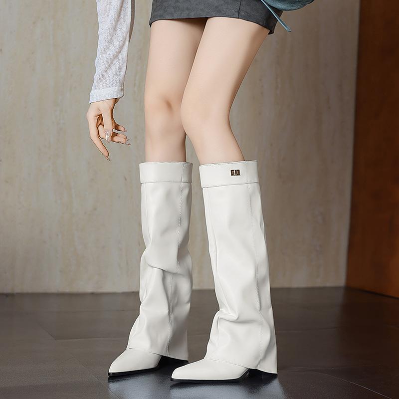 Large Size - Women's Boots Autumn and Winter Coarse Heel Pointed Winter Boots Long Boots Fashion Martin Boots Buckle