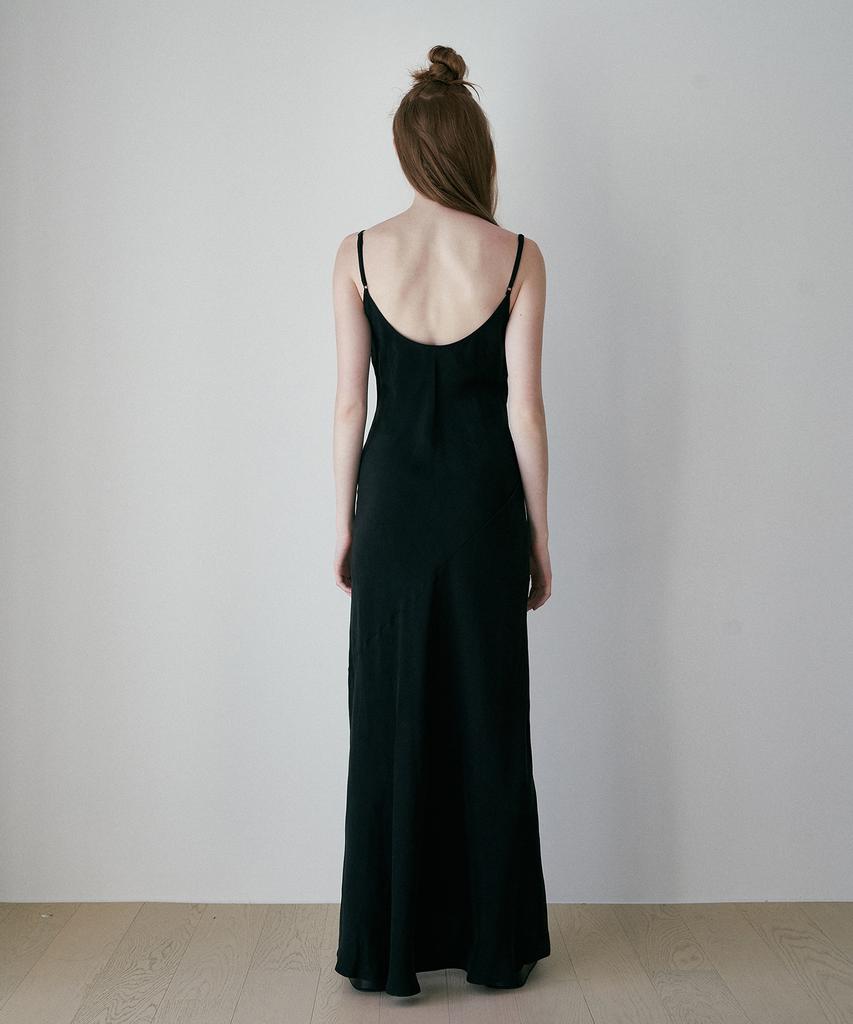 REVOIRSIS Maxi Dresses Black