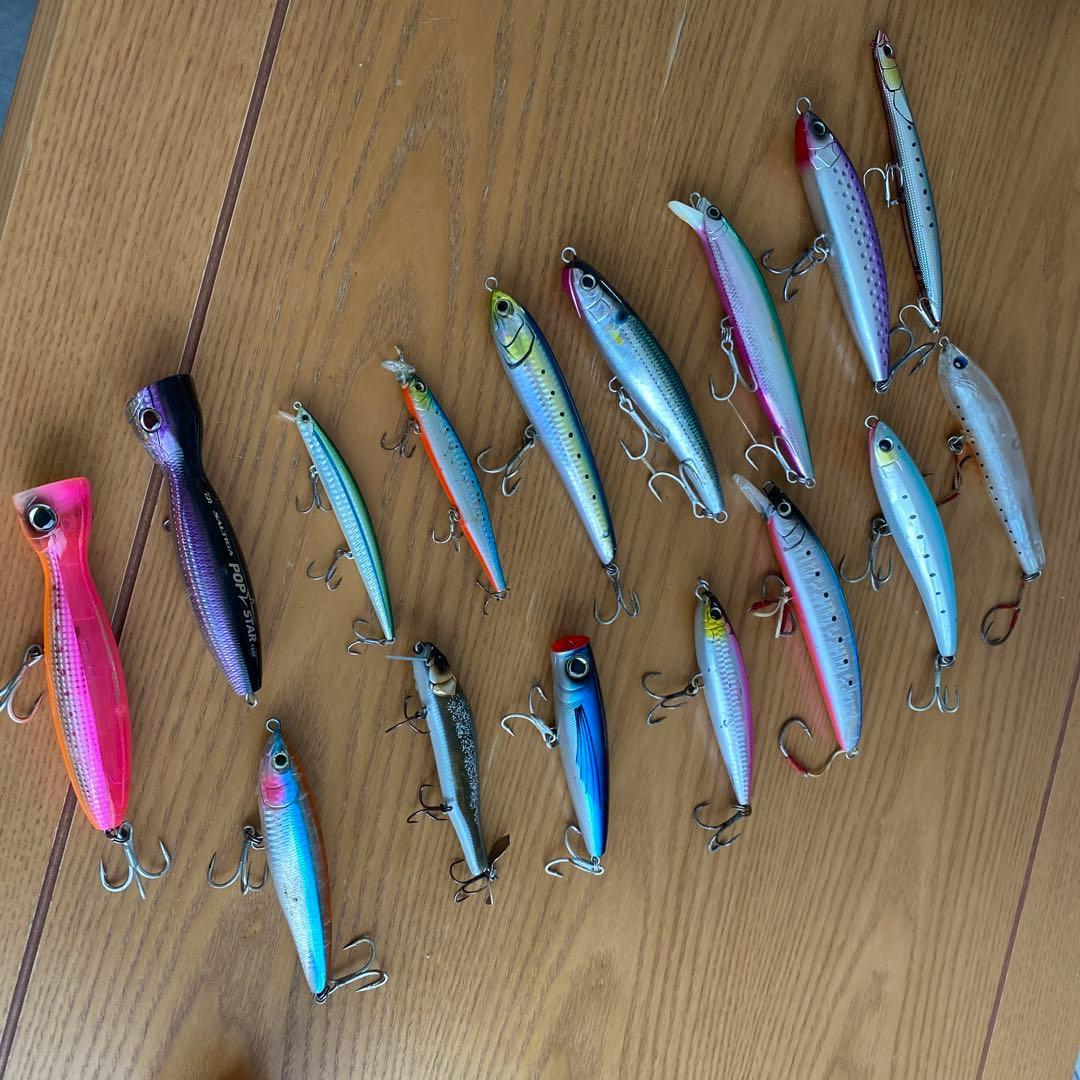 Used Lures for blue fish, sold in bulk, 16 pieces, Daiwa, Shimano, etc.
