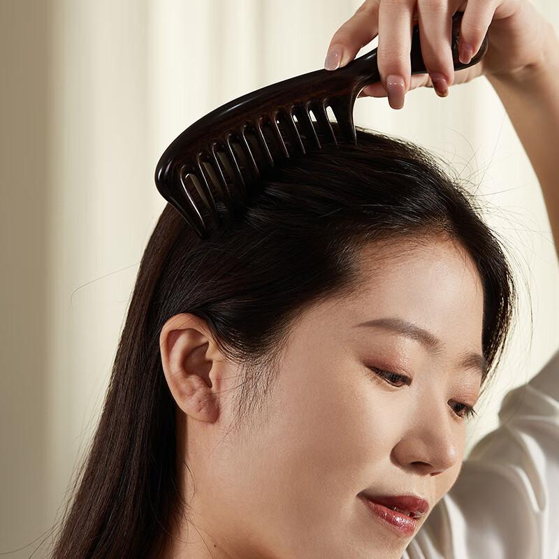 Natural Sandalwood Hair & Scalp Massage Comb