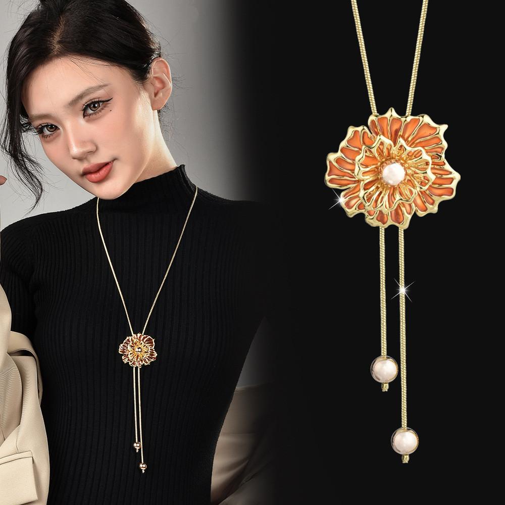 Flower Trendy Rose Sweater Chain Necklace For Women With Hollow Floral Accents And Charm
