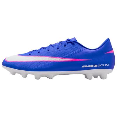 Încălțăminte specială pentru sport – Ghete de fotbal