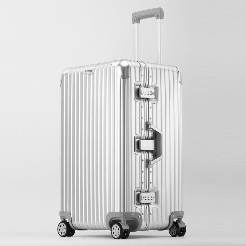 Xiao Yan Aluminum-Magnesium Alloy Travel Luggage 30 Inch