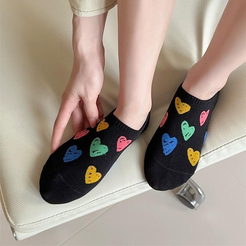5/10 Pairs Women Heart-Shaped Pattern Boat Socks Colorful Graffiti Sweat Absorbing Breathable Silicone Non Drop Invisible Socks