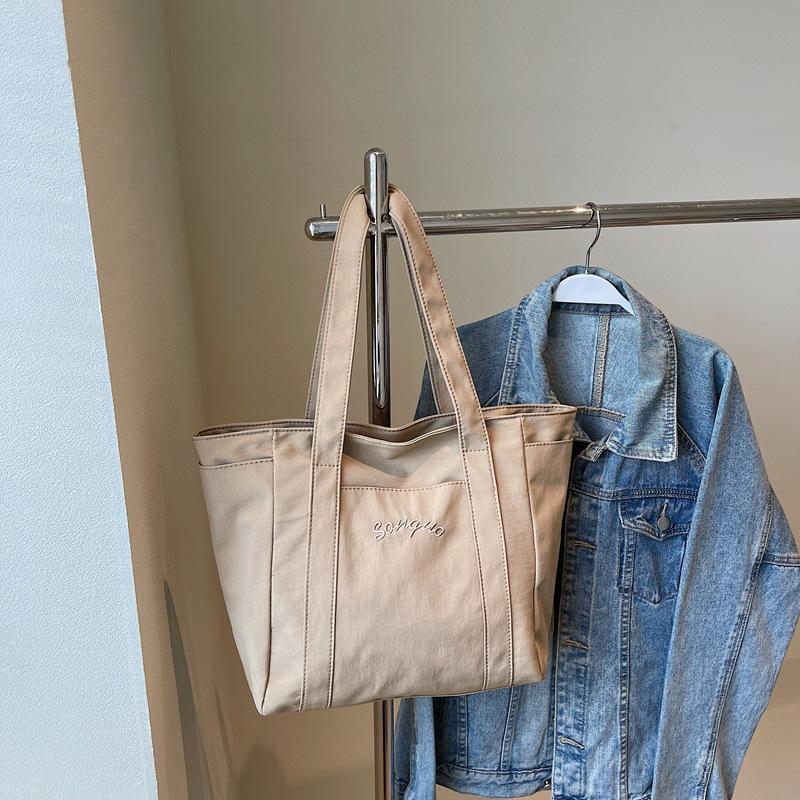 

Повседневная тканевая сумка женская сумка 2025 новая универсальная сумка через плечо большой вместимости сумка-тоут для студенток хаки