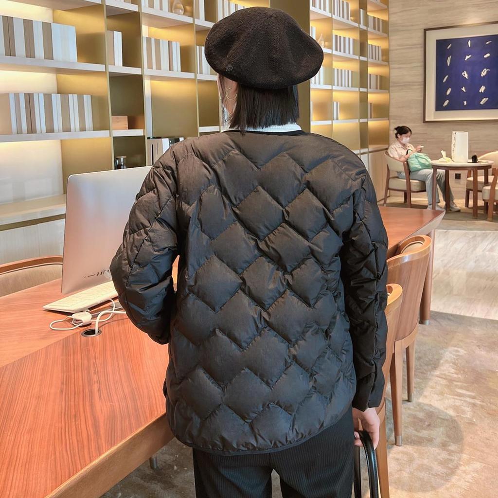 Damska lekka kurtka puchowa z dekoltem w serek 2025: Codzienna, Bez kołnierzyka, Krótka, Odzież wierzchnia Plus Size