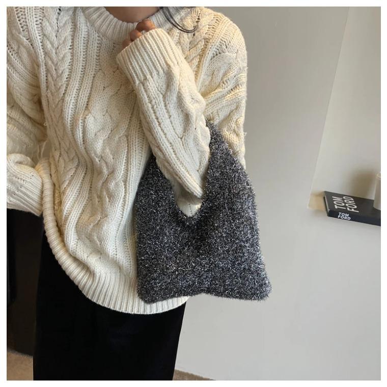 Polyester Shoulder Bags with Colored Thread for Ladies Solid Casual Bags New Fashion Trend