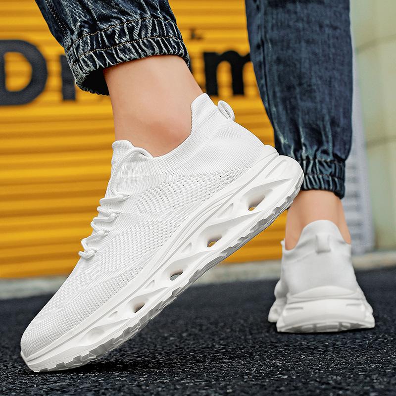 Comfortable and breathable mesh shoes, light cushioning low-top soft-soled sports shoes, outdoor casual trendy shoes