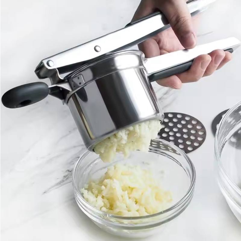 Stainless Steel Potato Ricer with 3 Interchangeable Fineness Discs Silicone Grip Handle kitchen tools by Leeseph